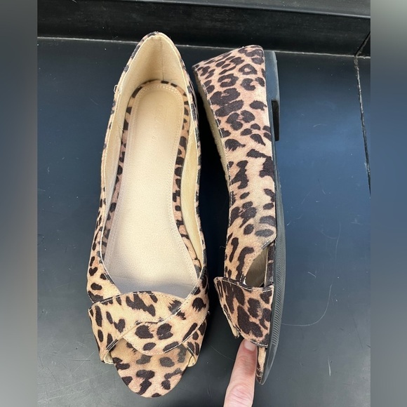 ASOS Design Wide Leadership Peeptoe Ballet Flats in Leopard - Picture 9 of 13